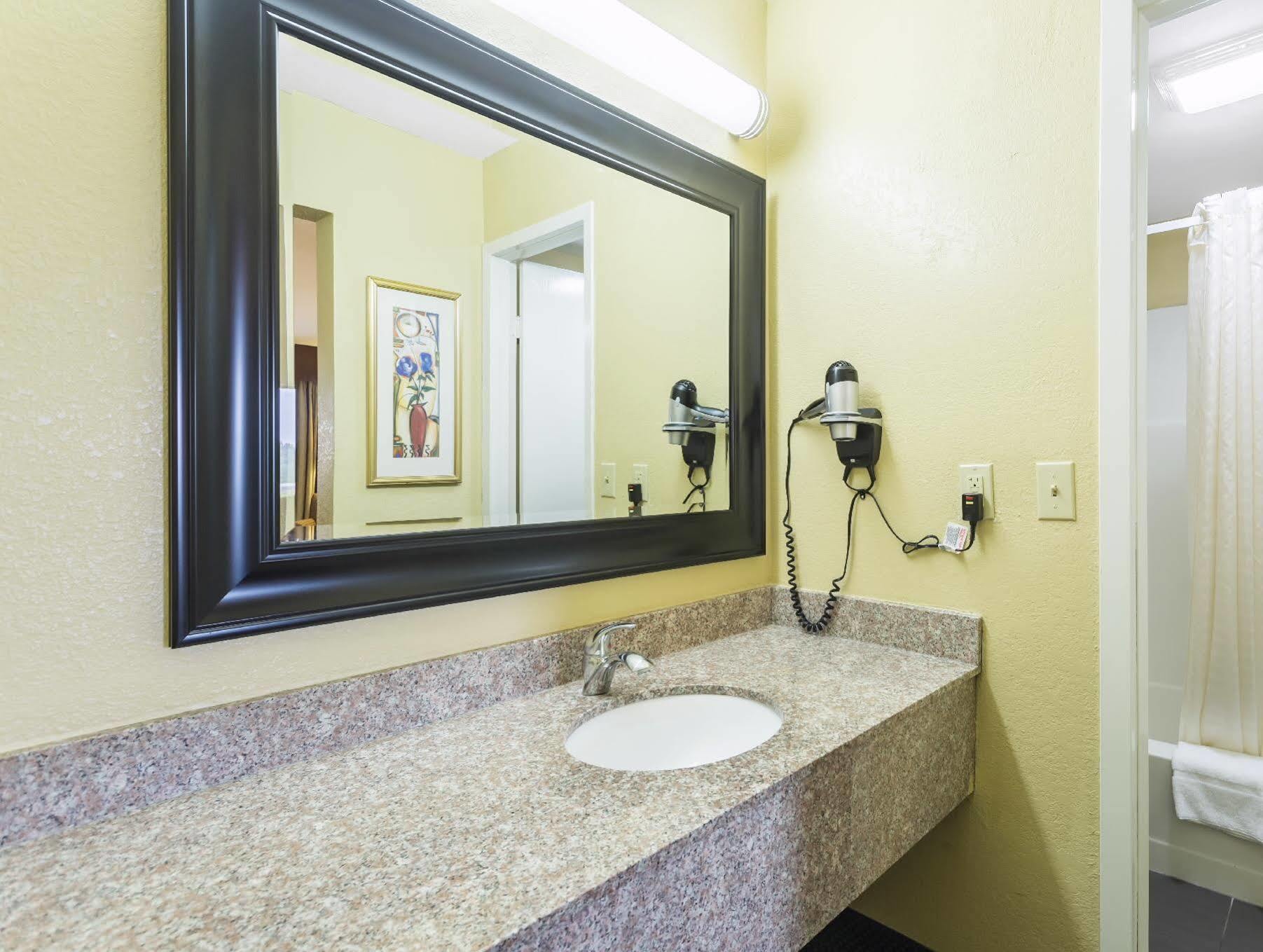 Econo Lodge White Pine Morristown I-81 & I-40 Split Ngoại thất bức ảnh
